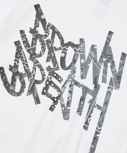 [BrownBreath] PAISLEY TAG TEE - WHITE